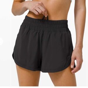 lululemon Black track that High-Rise short 3”